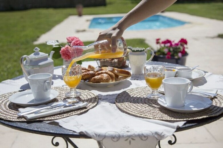 Hotel La Source Gilhodes - Chambre D'h�tes