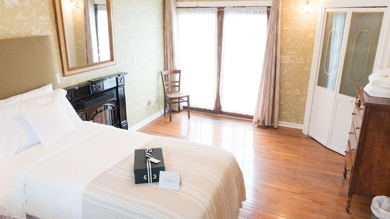 Bed & Breakfast The Manor At Airmont