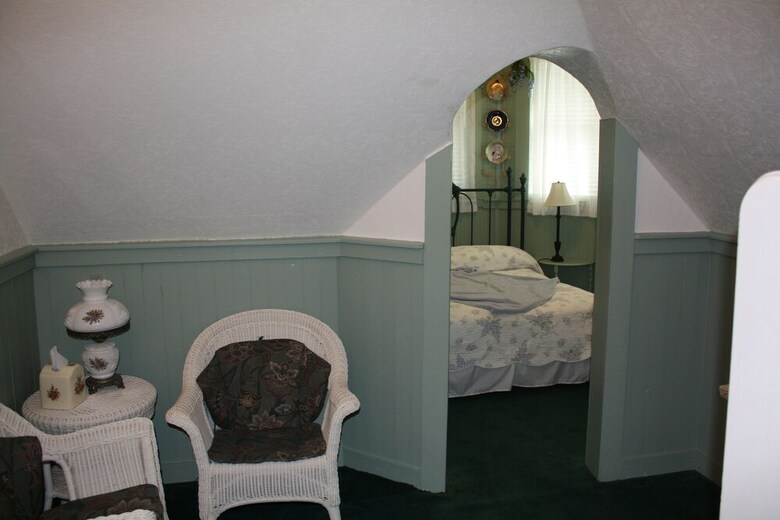 Mcfarlin House Bed And Breakfast