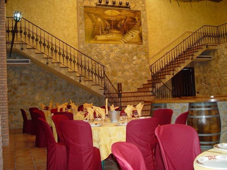 Hotel Vi�edos Y Bodegas El Castillo