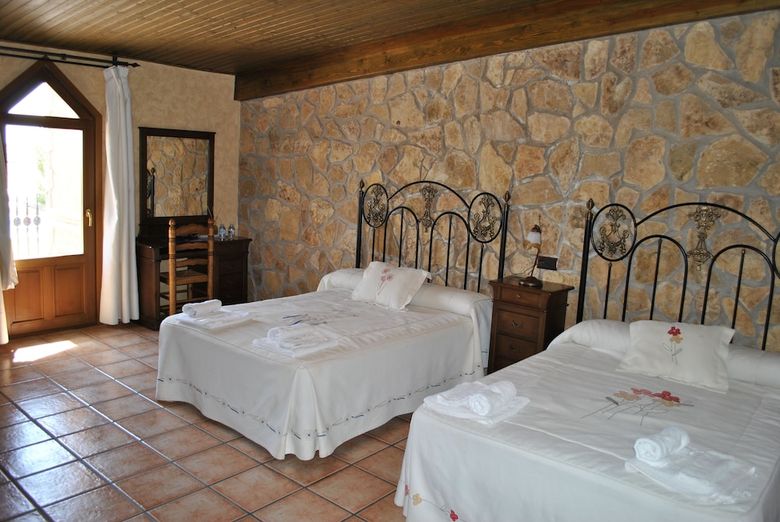 Hotel Vi�edos Y Bodegas El Castillo