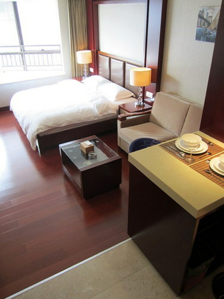 Shanghai City Center Boutique Apartment