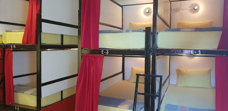 Hostal Om Ganesh Hostel - Adults Only