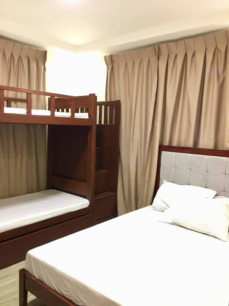 Transient House And Van For Rent