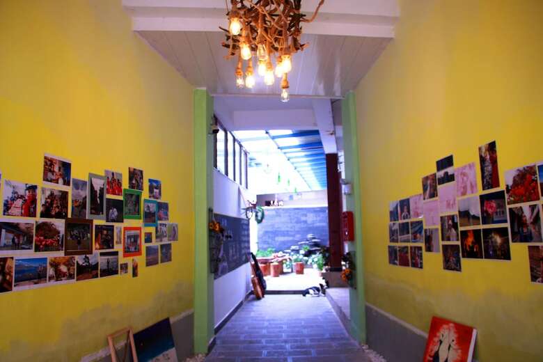 Hostal Bayou Youth Hostel