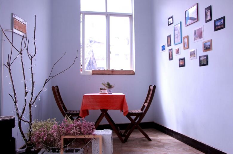 Hostal Bayou Youth Hostel
