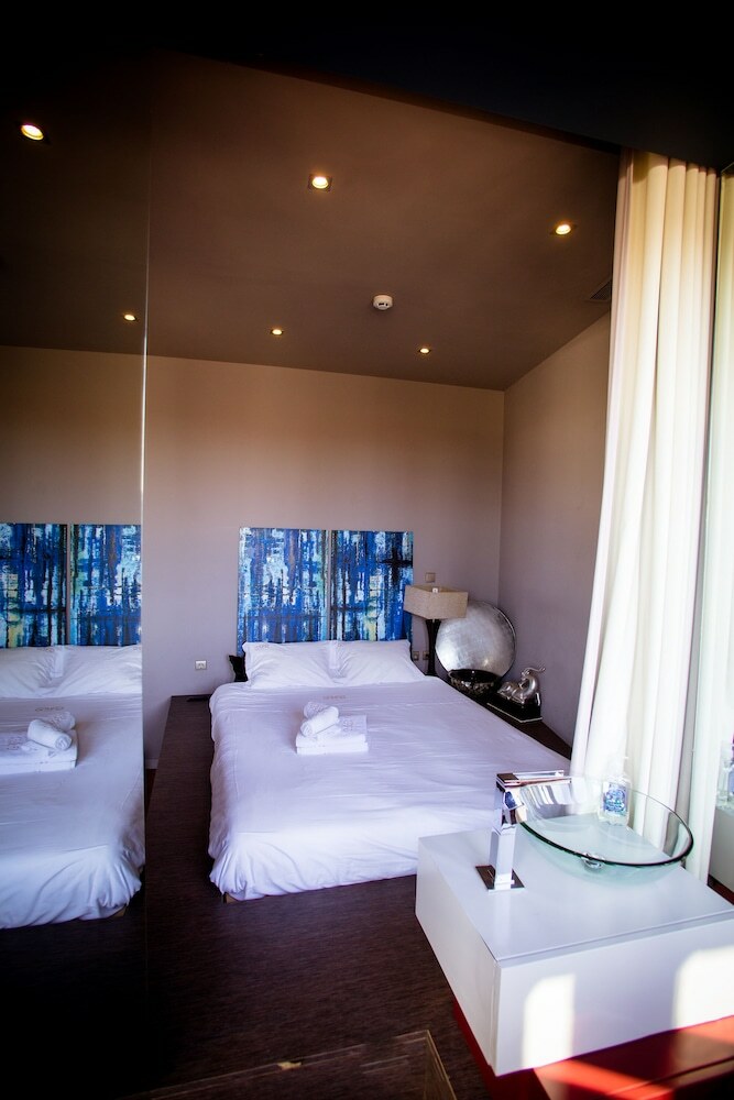 Hotel 118 Premium Apts By Porto City Hosts