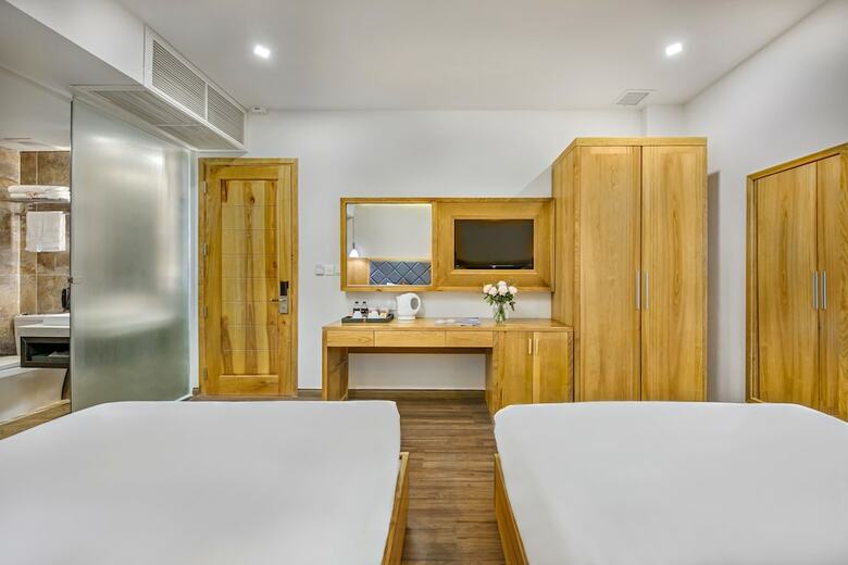 Grand Sunrise Boutique Hotel