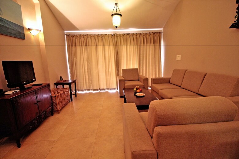 Hotel Mulberry Suites