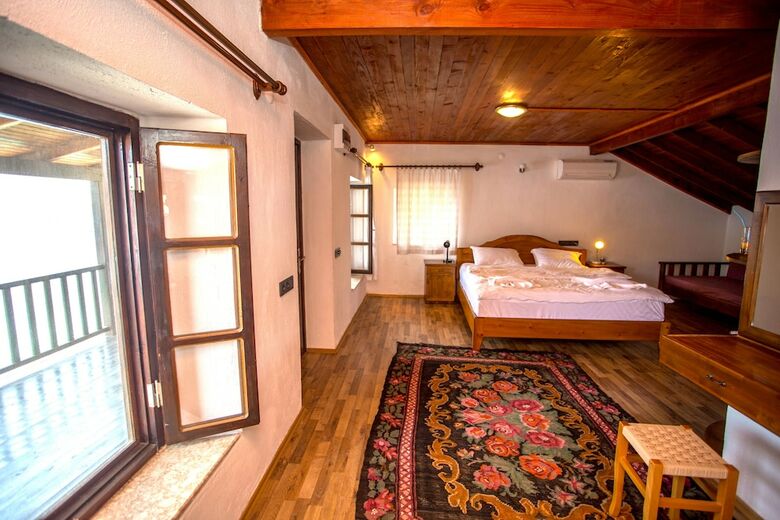 Hotel Ankh Pension