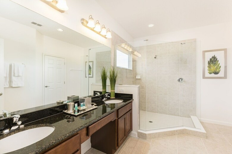 6132bo- Solterra Gated Resort