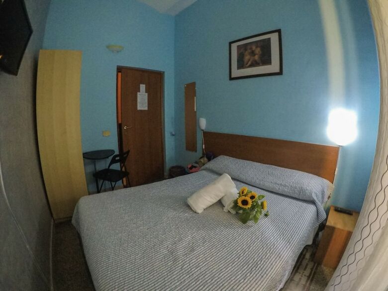 Hostal Rom�n Holidays Hostel