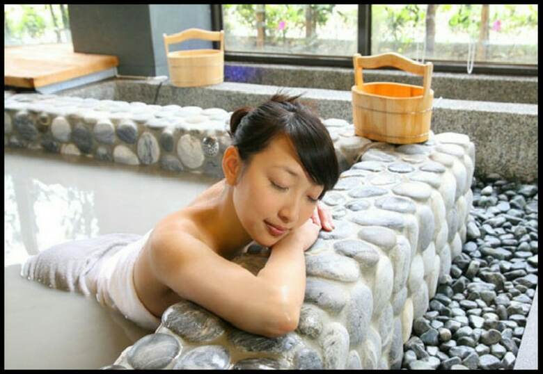 Bed & Breakfast Chin -ya Hot Spring Hotel