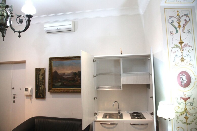Hotel Casa Claudia Giulio Cesare