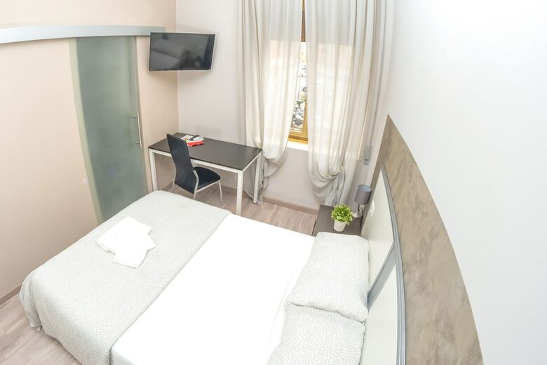 Hotel Comfort Rooms