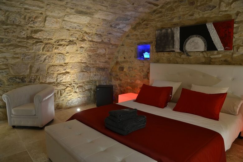 Hotel Les Nuits Envout�es