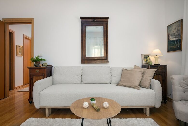 Apartment Elena