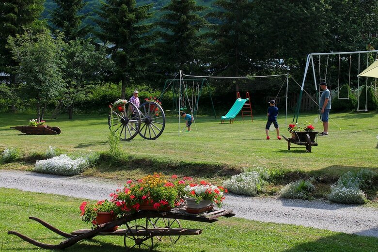 Hotel H�tel Du Cr�t Rond - Logis