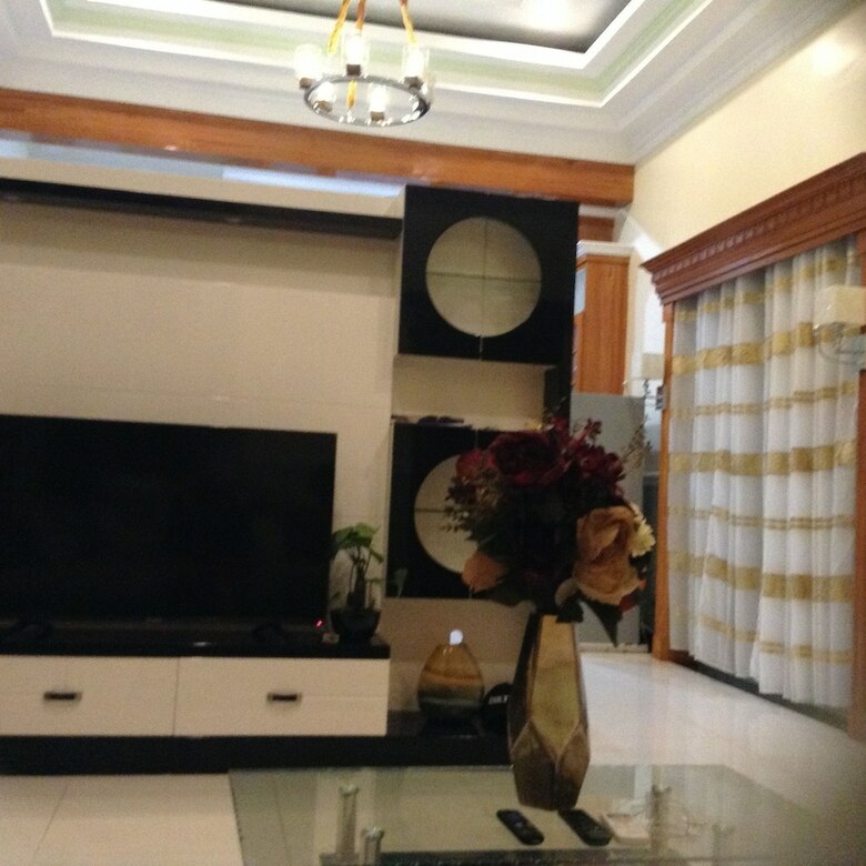 Dansam House