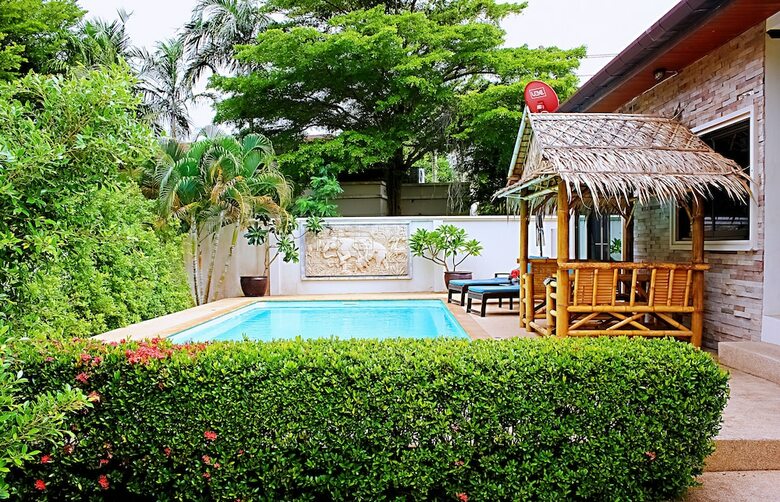 Thai Family Rawai Pool Villa