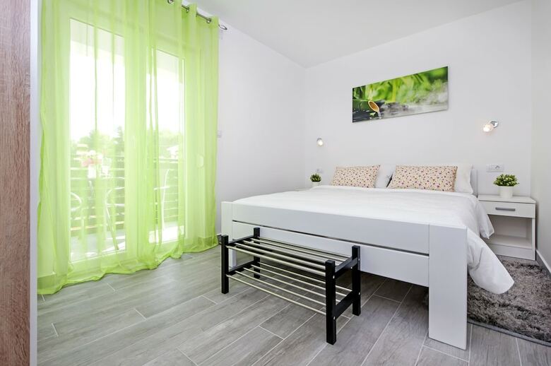 Apartment And Studio Tereza