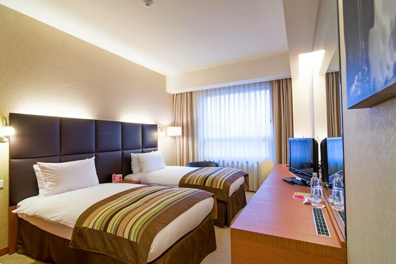 Hotel Ramada By Wyndham Oradea