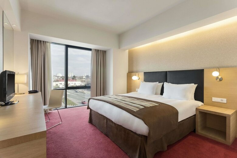 Hotel Ramada By Wyndham Oradea