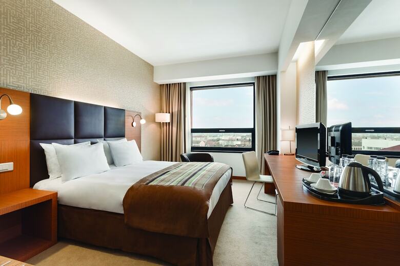 Hotel Ramada By Wyndham Oradea
