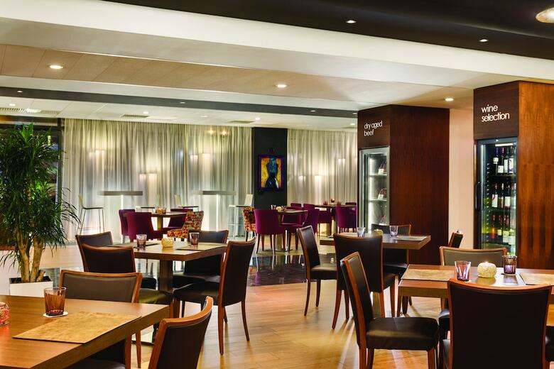 Hotel Ramada By Wyndham Oradea