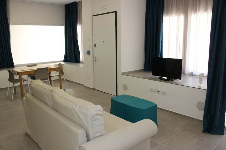 Hotel Rivabella Suite Apartments