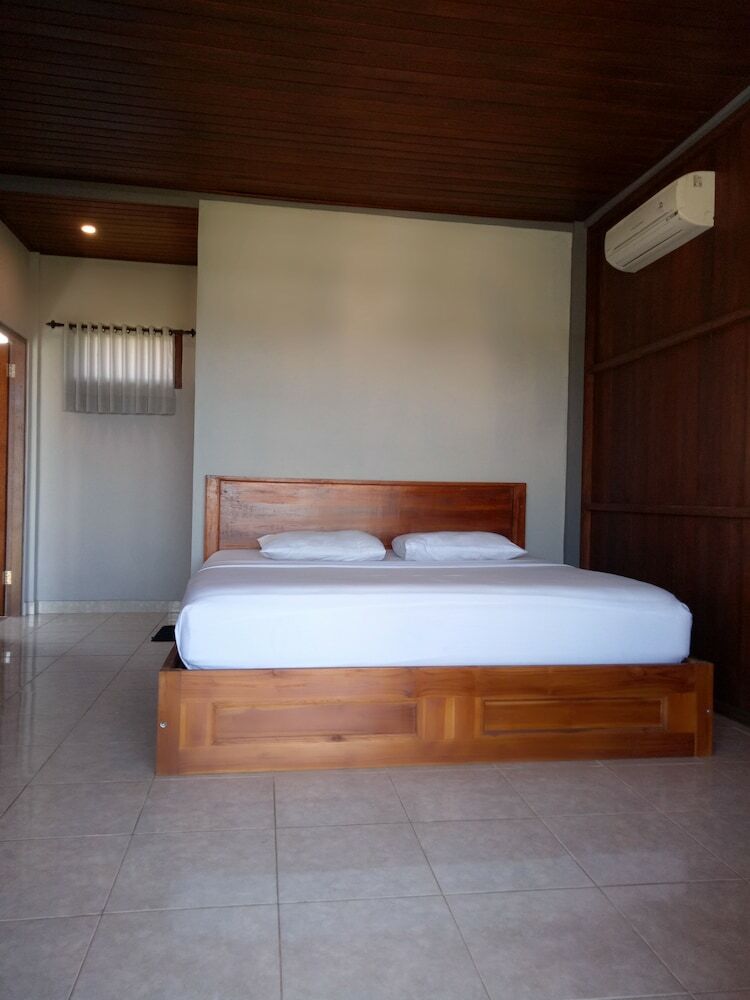 Hotel Khalisha Villa
