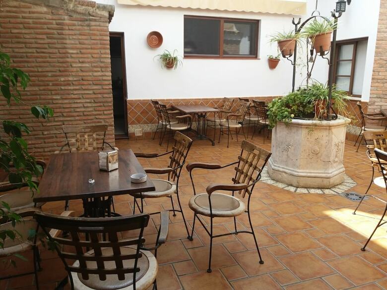 Hotel El Perro de Paterna