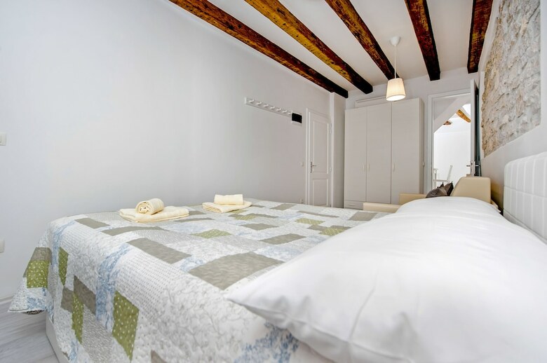 Apartment Ca 1620 - Rosa Selvatica
