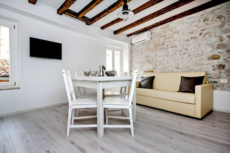 Apartment Ca 1620 - Rosa Selvatica