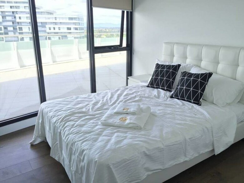 Doncaster Apartment