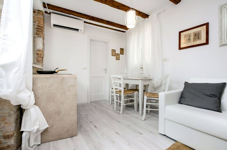 Apartment And Studio Ca 3 Vie