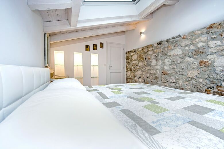 Apartment And Studio Ca 3 Vie