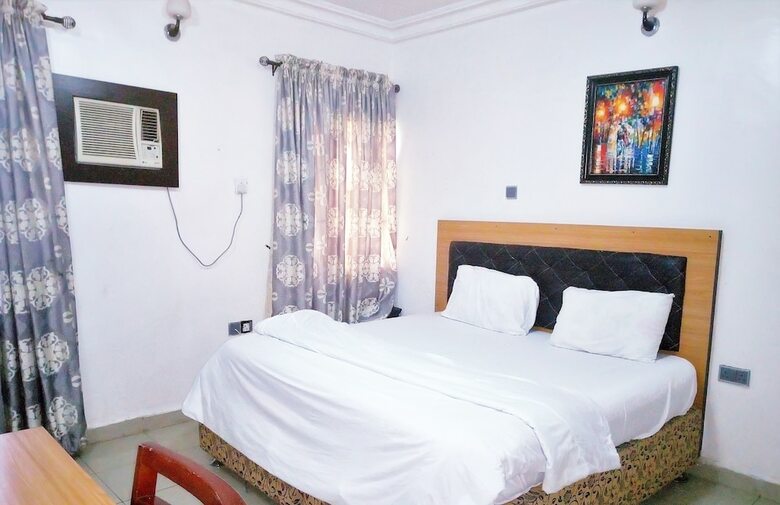 de Royal Legacy Hotel And Suites