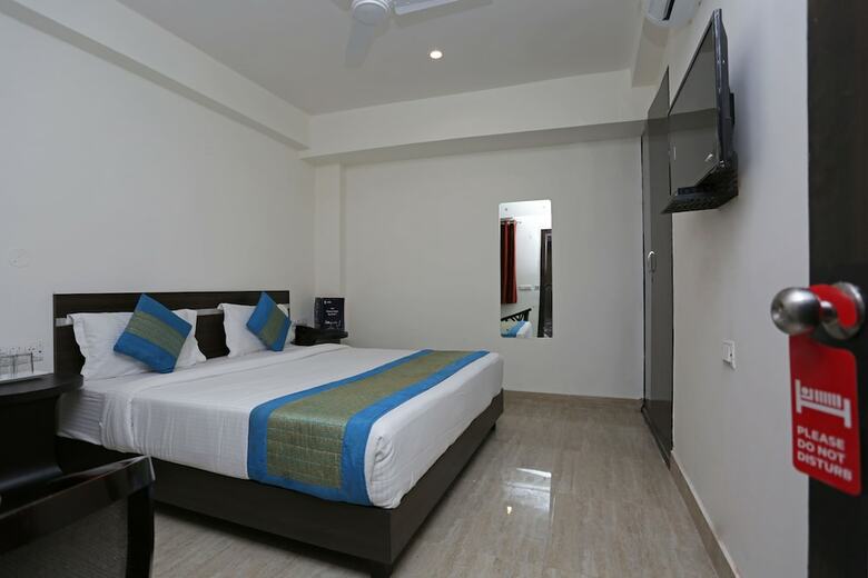 Airport Hotel Green Heights