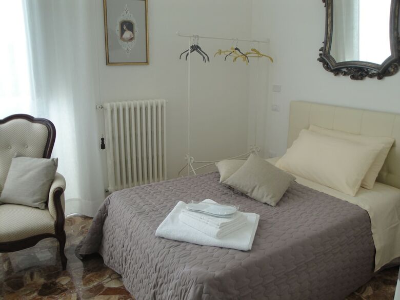 Le Signorine B&B Lecce