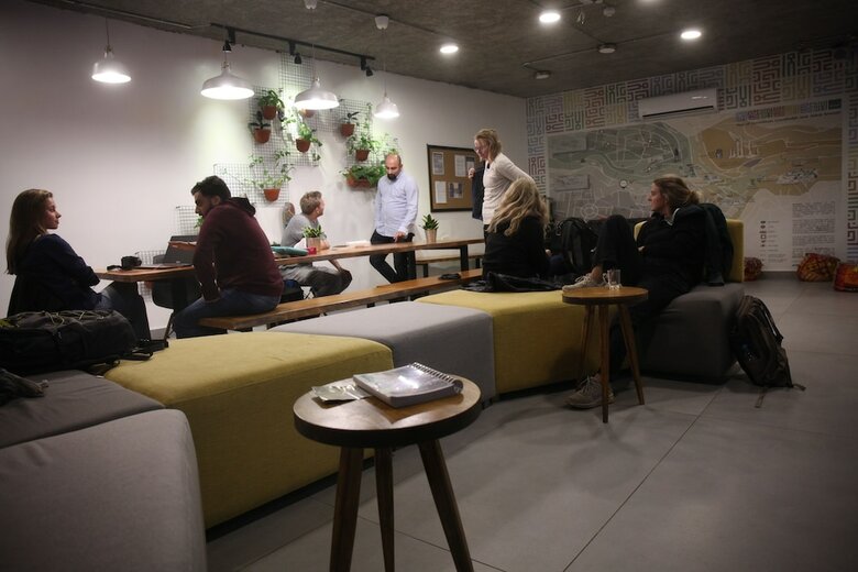 Hostal Nomads Hostel