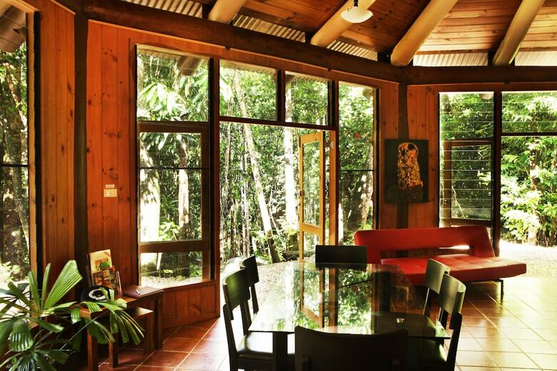 Cabana Daintree Cascades