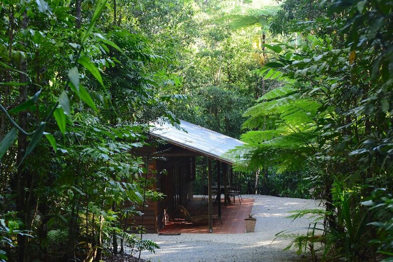 Cabana Daintree Cascades