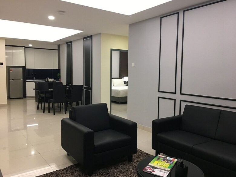 Hotel Gloria Residences Ion Delemen