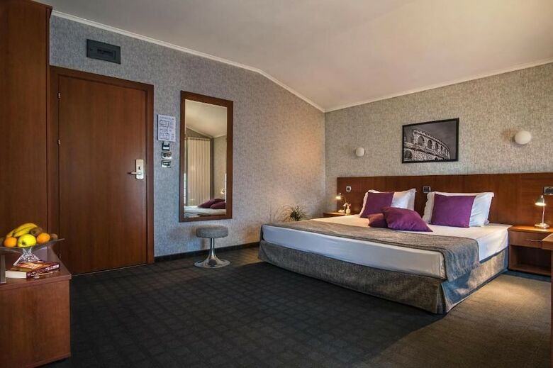 Hotel Forum