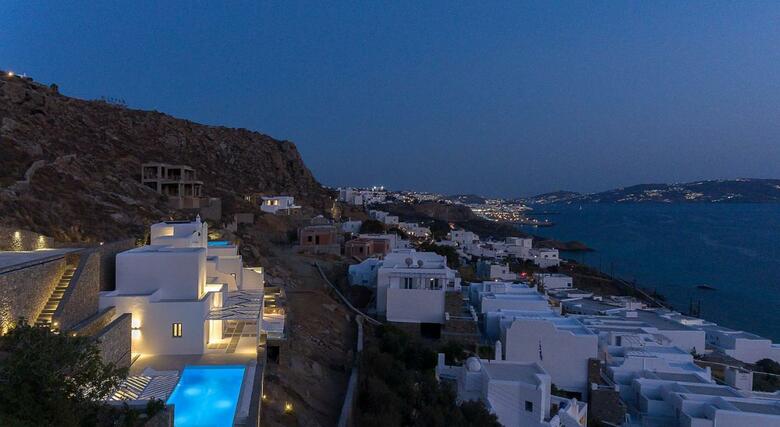 Sealine Villas