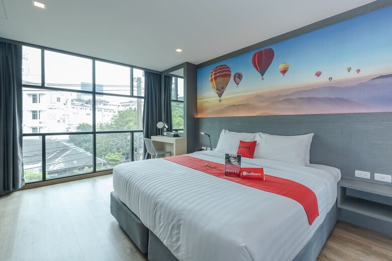 Hyde Park Hotel Bangkok