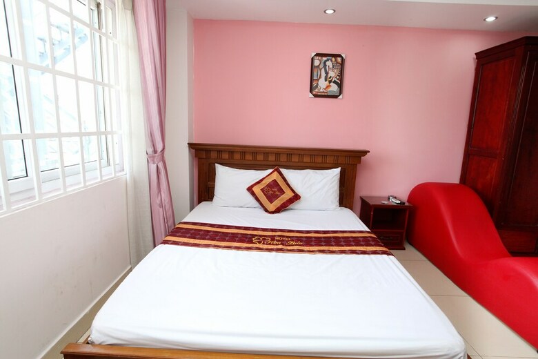 Legend Hotel