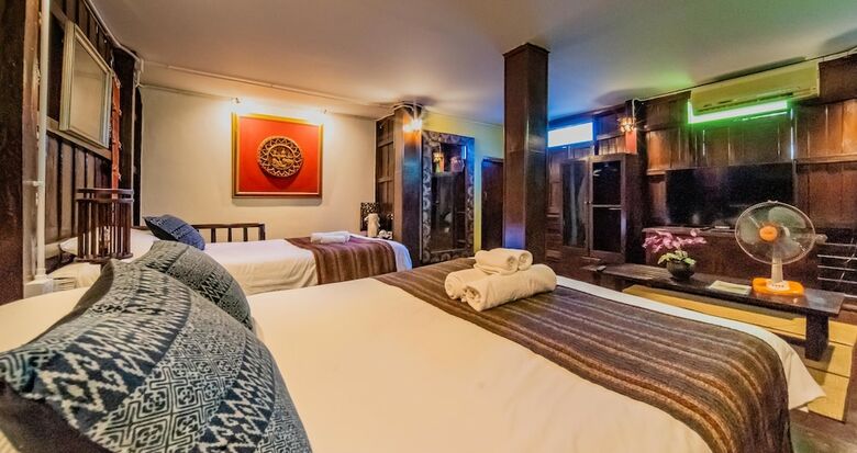 Hotel Baan Khun Krub