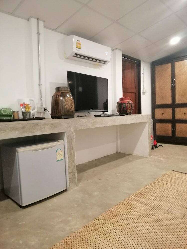 Hotel Baan Khun Krub